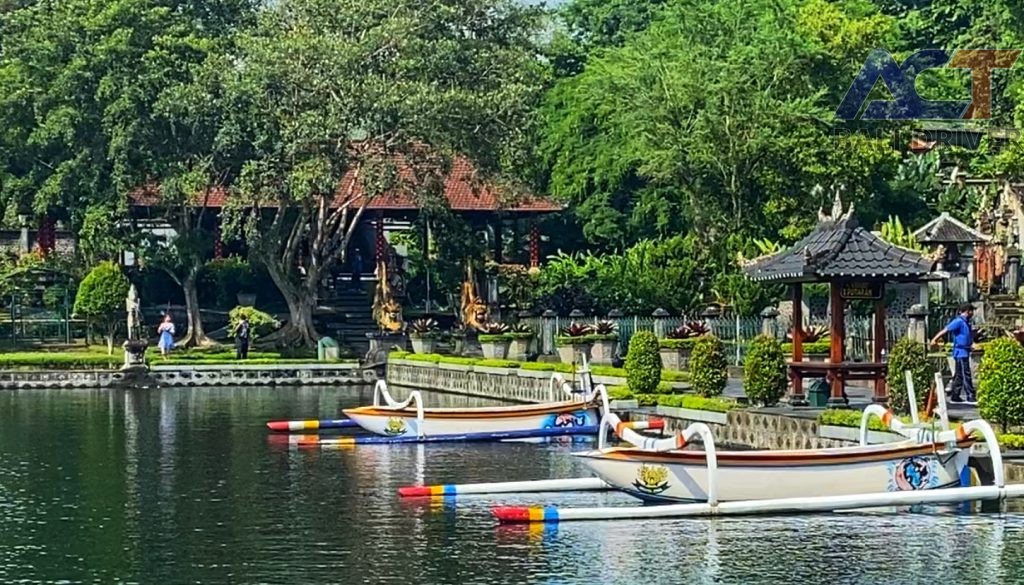 Full Trip East Bali Highlight: Discover Bali's Serene Beauty